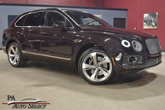 Used 2018 Bentley Bentayga Onyx Edition image 1