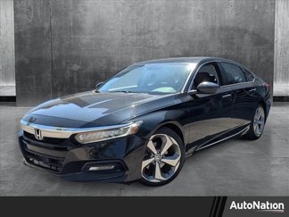Used 2018 Honda Accord Touring image 1