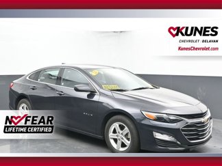 Used 2023 Chevrolet Malibu LT image 1