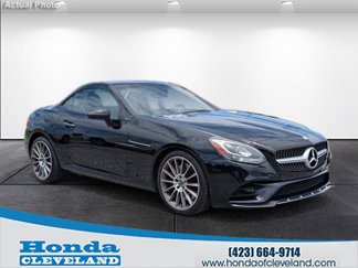 Used 2017 Mercedes-Benz SLC 300 image 1