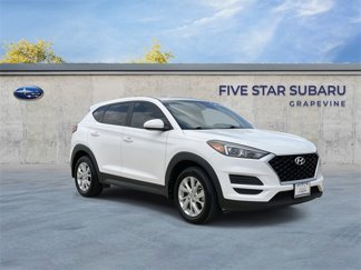 Used 2020 Hyundai Tucson SE image 1