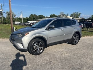 Used 2018 Toyota RAV4 XLE image 1