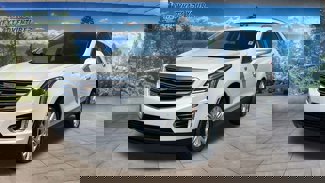 Used 2018 Cadillac XT5 Premium Luxury w/ Driver Assist Package image 1