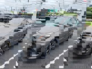 Used 2018 Toyota Corolla SE image 1