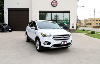 Used 2018 Ford Escape SEL image 1