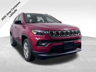 New 2025 Jeep Compass Latitude image 1