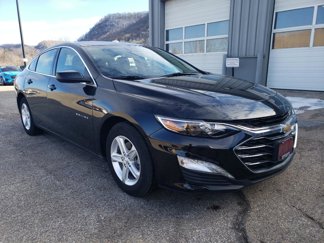 Used 2024 Chevrolet Malibu LT image 1