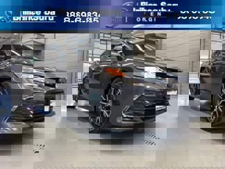 Used 2021 Toyota Camry XLE image 1