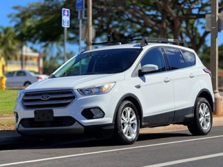 Used 2018 Ford Escape SE w/ Ford Safe & Smart Package image 1