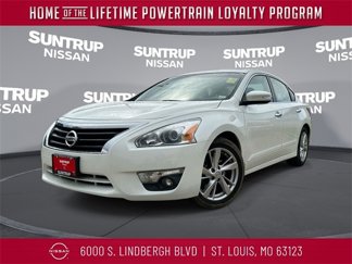 Used 2013 Nissan Altima 2.5 SL w/ Technology Pkg image 1