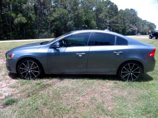 Used 2017 Volvo S60 T5 Dynamic image 1
