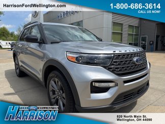 Used 2022 Ford Explorer XLT w/ Equipment Group 202A image 1