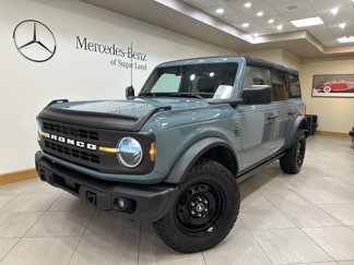 Used 2022 Ford Bronco Black Diamond image 1