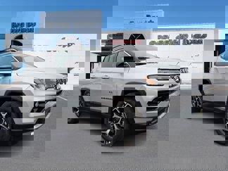 New 2025 Jeep Compass Limited image 1