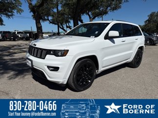 Used 2019 Jeep Grand Cherokee Altitude image 1