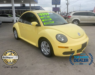 Used 2008 Volkswagen Beetle S image 1