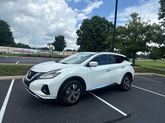 Used 2019 Nissan Murano SV image 1