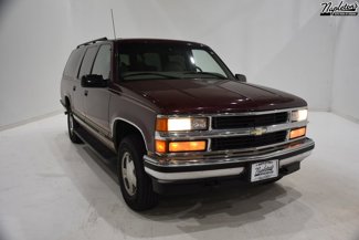 Used 1999 Chevrolet Suburban LS w/ Preferred Equipment Group 3 image 1