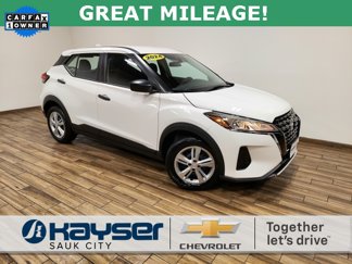 Used 2024 Nissan Kicks S image 1