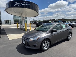 Used 2014 Ford Focus SE image 1
