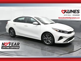 Used 2023 Kia Forte LXS image 1