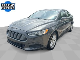 Used 2016 Ford Fusion SE w/ SE Cold Weather Package image 1