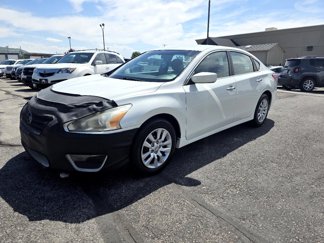 Used 2013 Nissan Altima 2.5 S image 1