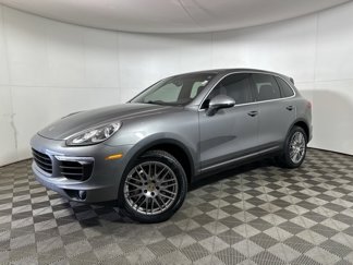 Used 2017 Porsche Cayenne S image 1