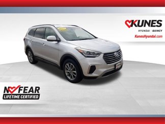 Used 2019 Hyundai Santa Fe XL SE image 1
