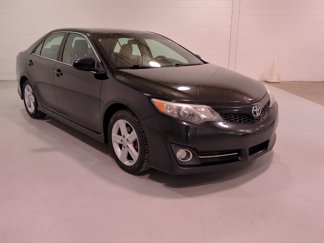 Used 2012 Toyota Camry LE image 1
