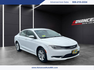 Used 2015 Chrysler 200 Limited w/ Convenience Group image 1
