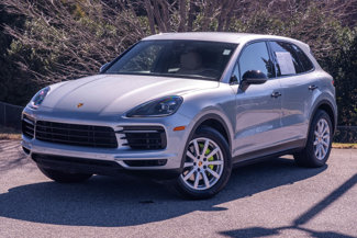 Used 2022 Porsche Cayenne E-Hybrid image 1