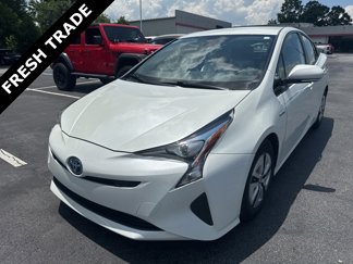 Used 2017 Toyota Prius Four image 1