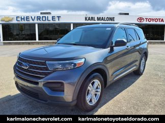 Used 2020 Ford Explorer XLT image 1
