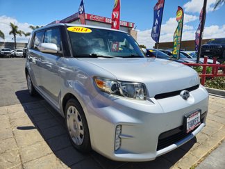 Used 2014 Scion xB image 1