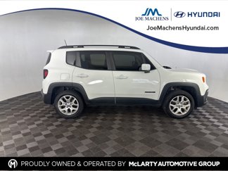 Used 2018 Jeep Renegade Latitude w/ Cold Weather Group image 1