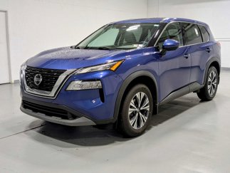 Used 2021 Nissan Rogue SV image 1