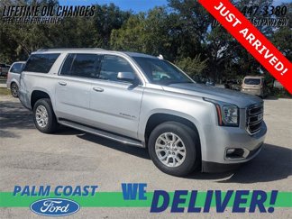 Used 2017 GMC Yukon XL SLT image 1