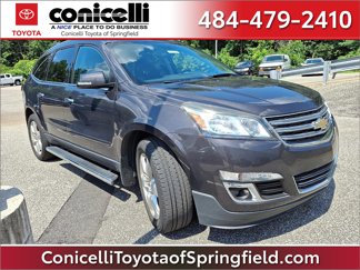 Used 2017 Chevrolet Traverse LT w/ Traveler's Package image 1