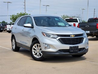 Used 2019 Chevrolet Equinox LT w/ Driver Convenience Package image 1