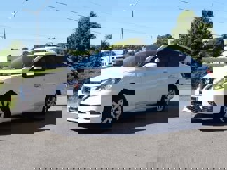 Used 2016 Nissan Sentra SV image 1