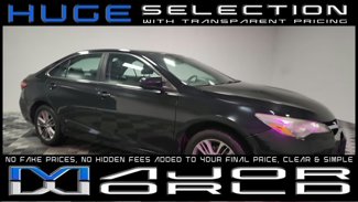 Used 2015 Toyota Camry LE image 1
