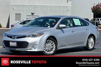 Used 2013 Toyota Avalon Limited image 1