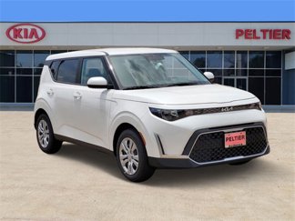 New 2025 Kia Soul LX image 1