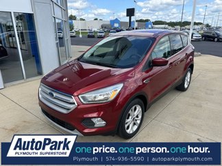 Used 2017 Ford Escape SE image 1