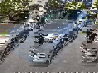 Used 2018 Volvo XC90 T6 Momentum w/ Convenience Package image 1