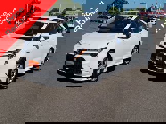 Used 2022 Toyota Corolla LE image 1