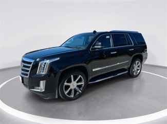 Used 2017 Cadillac Escalade Luxury image 1