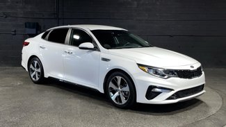 Used 2020 Kia Optima S image 1