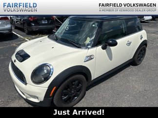Used 2010 MINI Cooper S image 1
